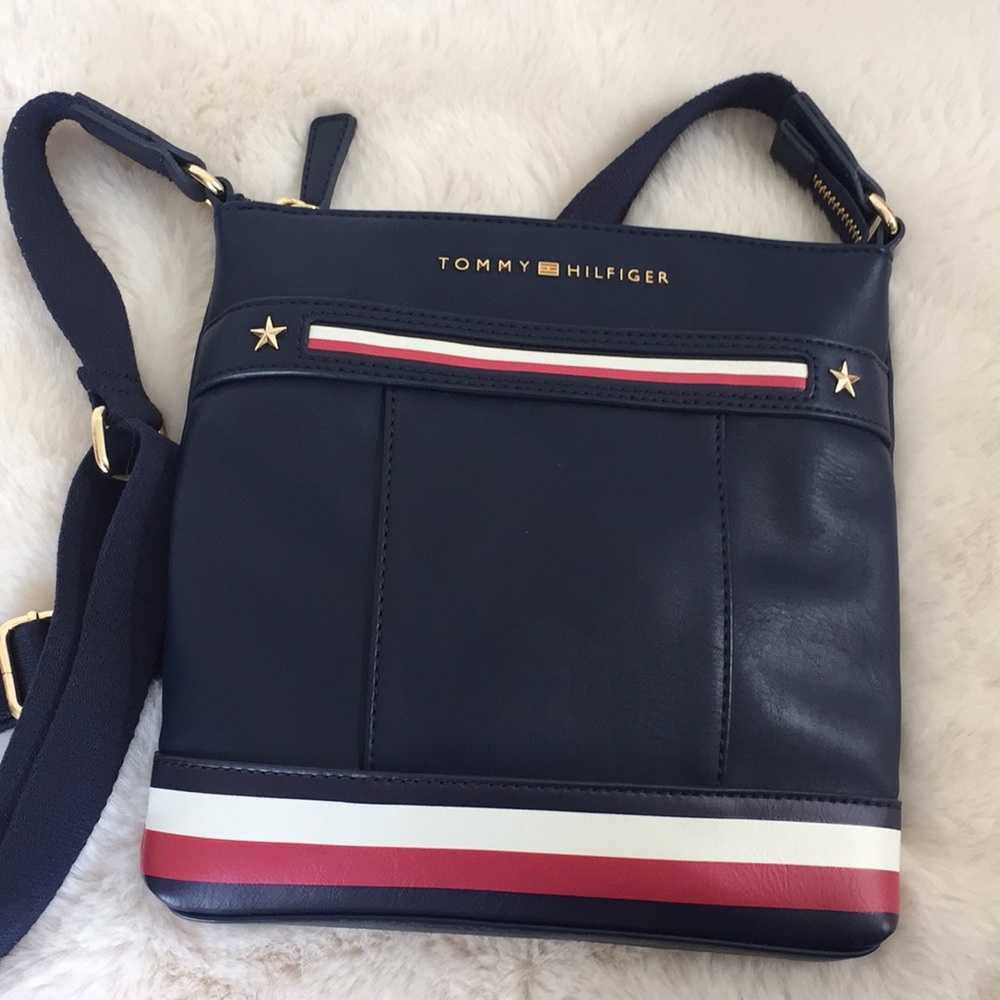 Tommy Hilfigure crossbody bag
